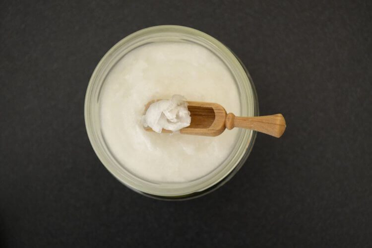 Coconut butter vs. coconut oil. How to choose the best oil?