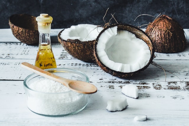 5 Best Uses For Coconut Oil